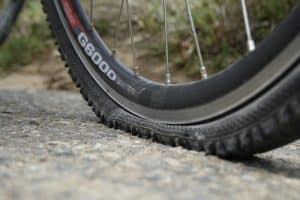 Como não ter um pneu da bike furado?